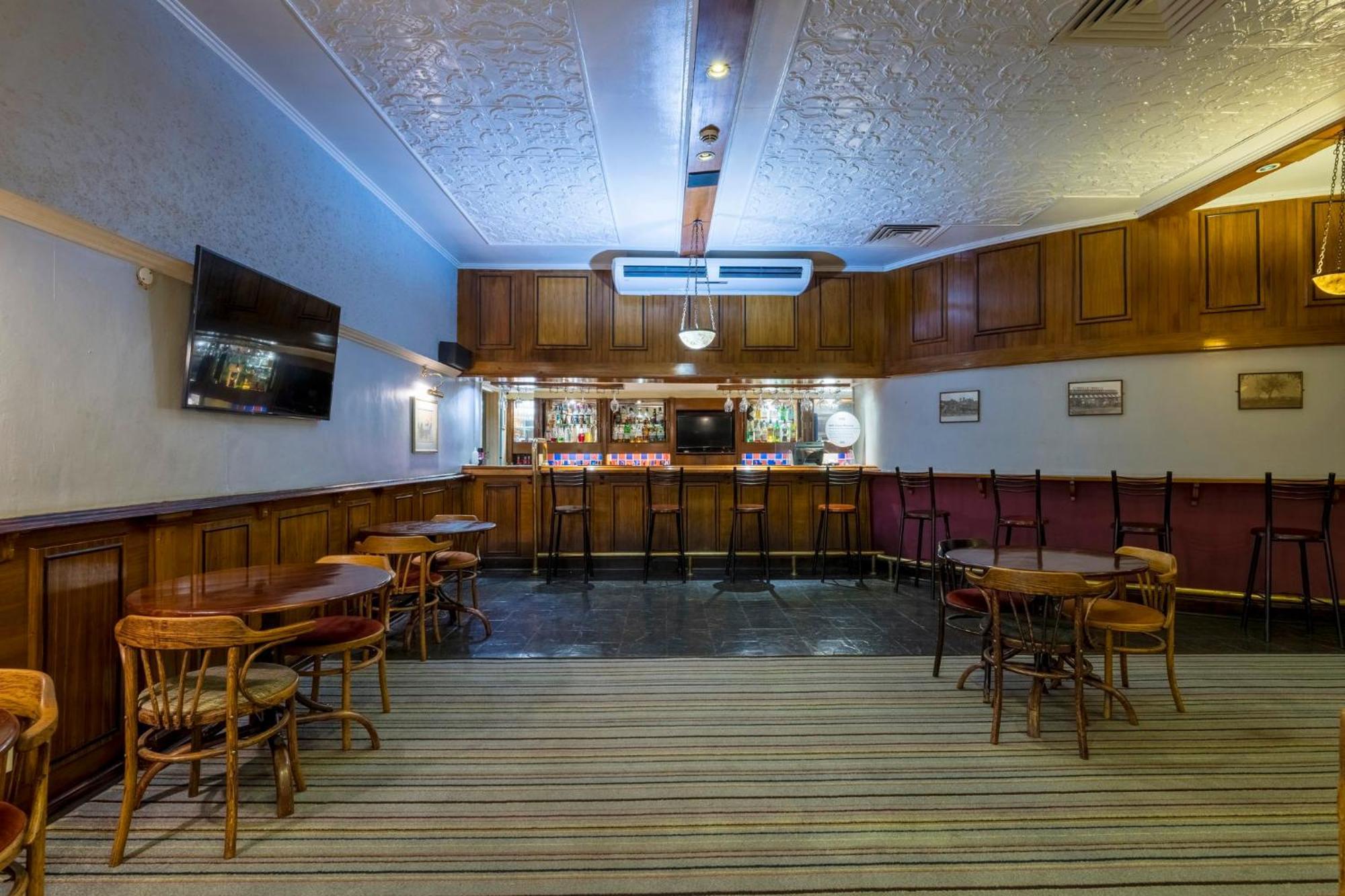 Holiday Inn - Bulawayo By Ihg Buitenkant foto