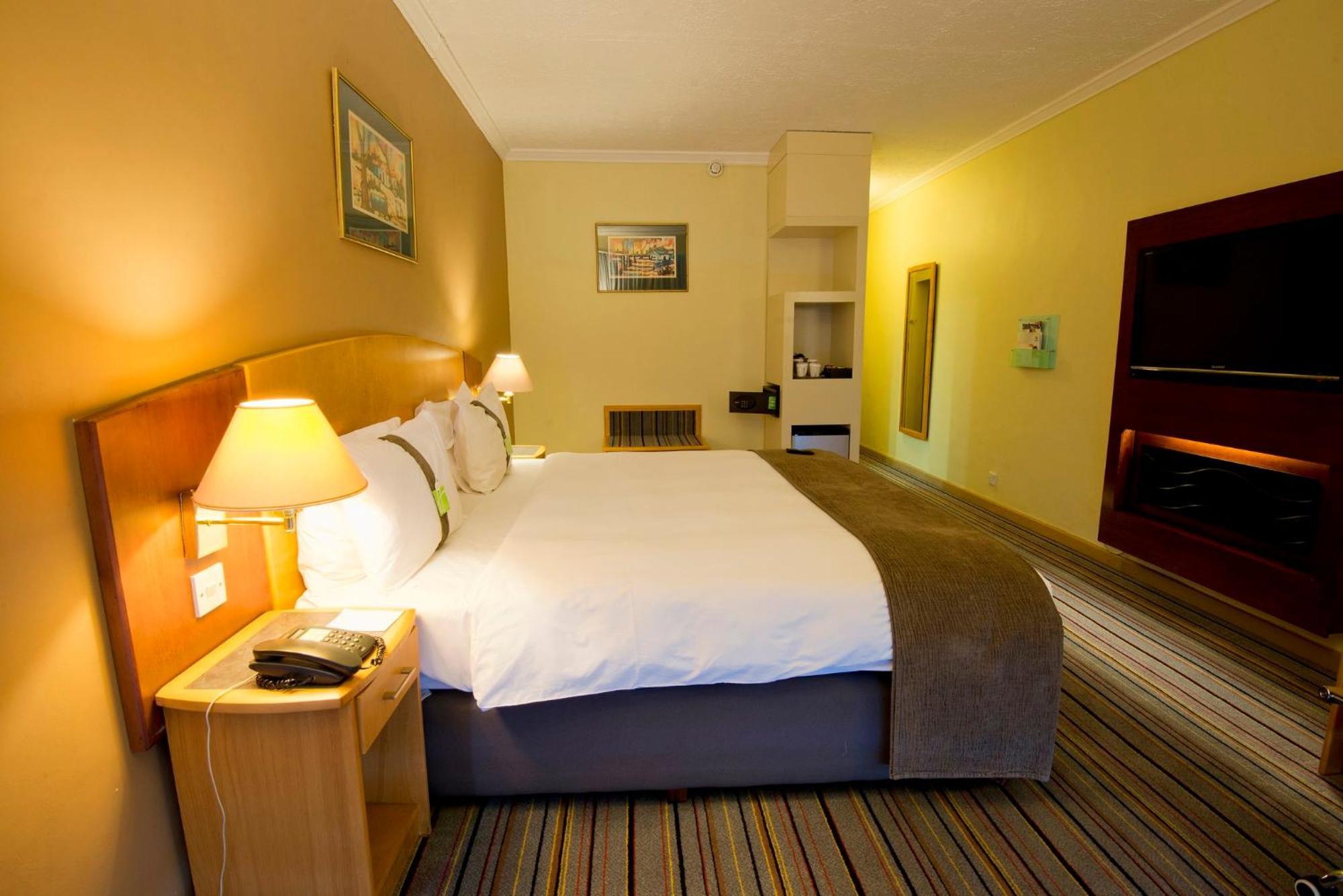 Holiday Inn - Bulawayo By Ihg Buitenkant foto