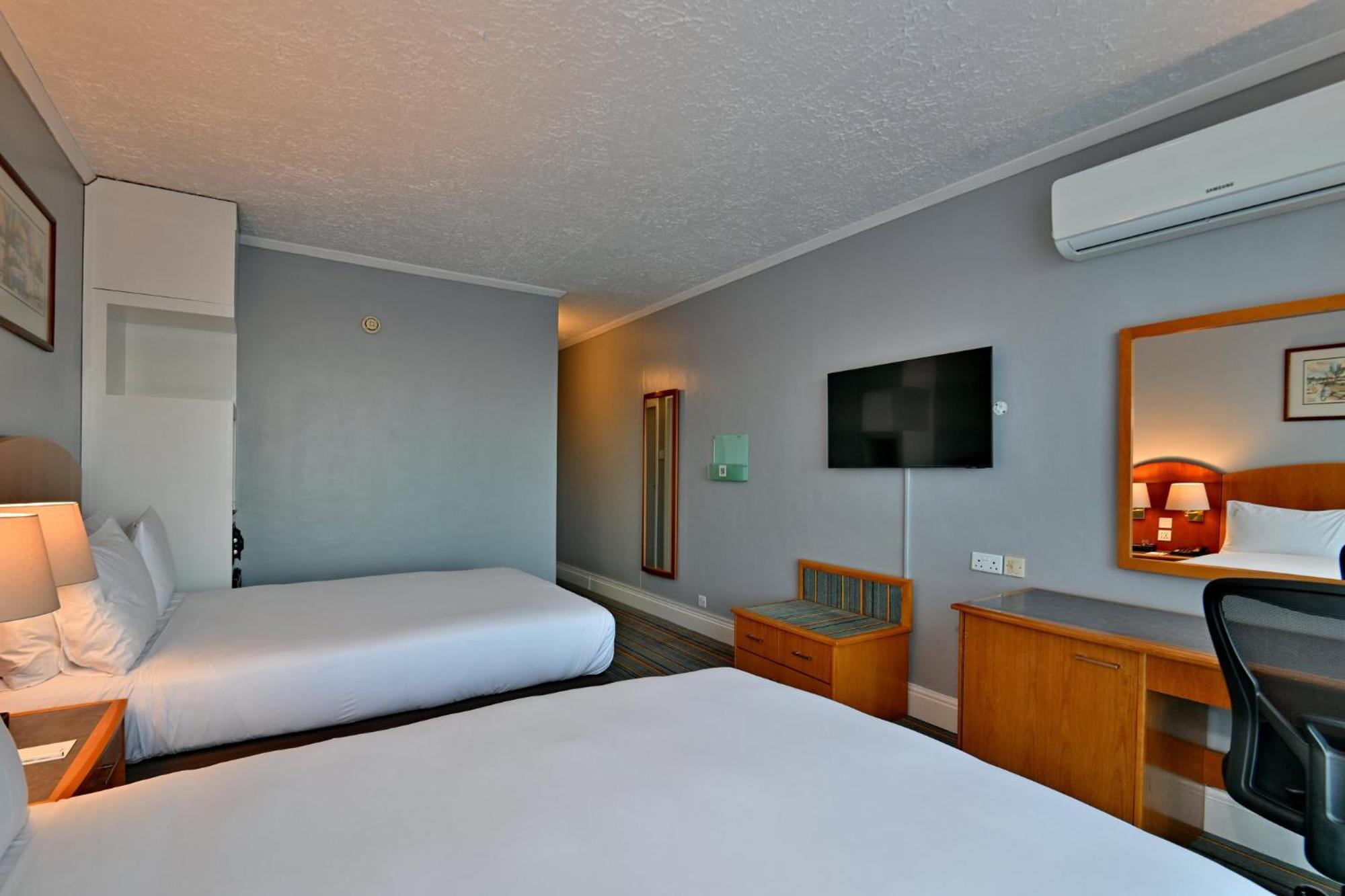 Holiday Inn - Bulawayo By Ihg Buitenkant foto
