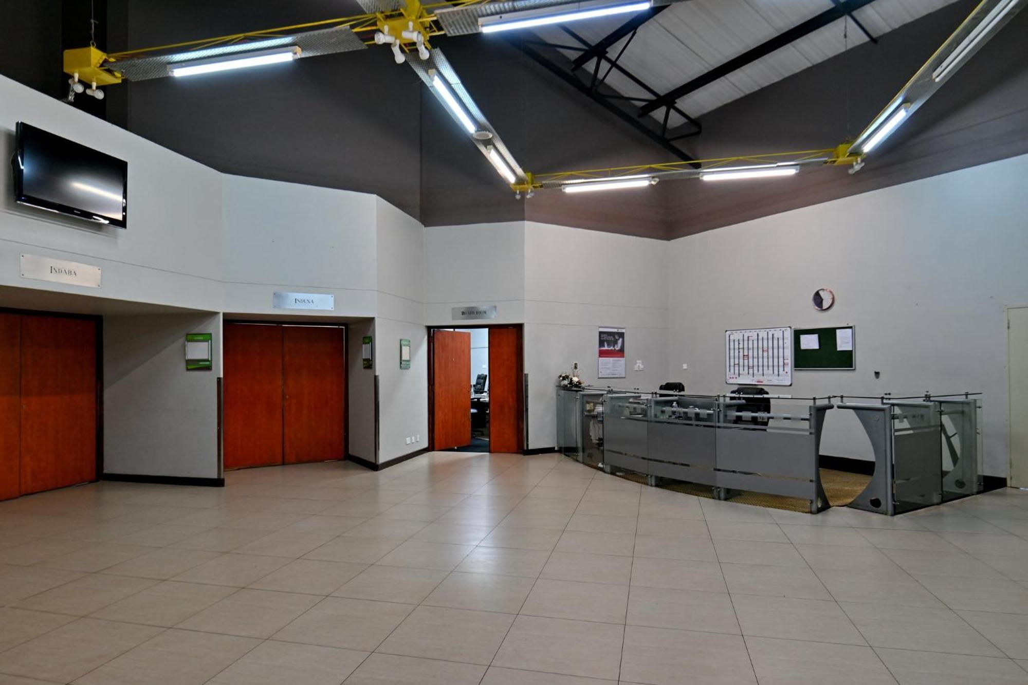Holiday Inn - Bulawayo By Ihg Buitenkant foto